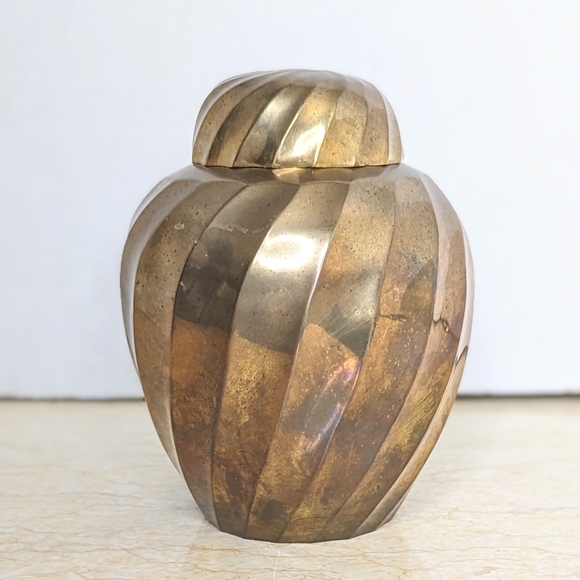 Vintage Other - Vintage Brass  Swirl Ginger Jar With Lid MCM Chinoiserie